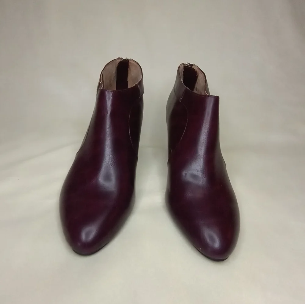 Life Stride Leather Burgundy Georgia Maroon Boho Moto Ankle Boot In Pinot Noir